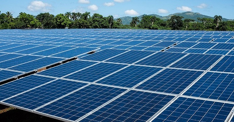 MG já investiu R$ 19,6 bilhões na geração própria de energia solar
