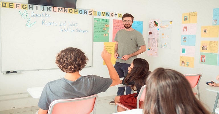 5 dicas para apoiar alunos com dificuldades no aprendizado de inglês