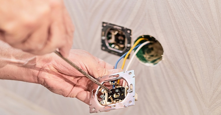 O alerta da Cemig para riscos elétricos